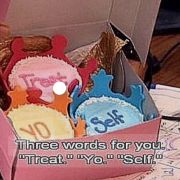 TREAT YO SELF - Picture 4 of 4